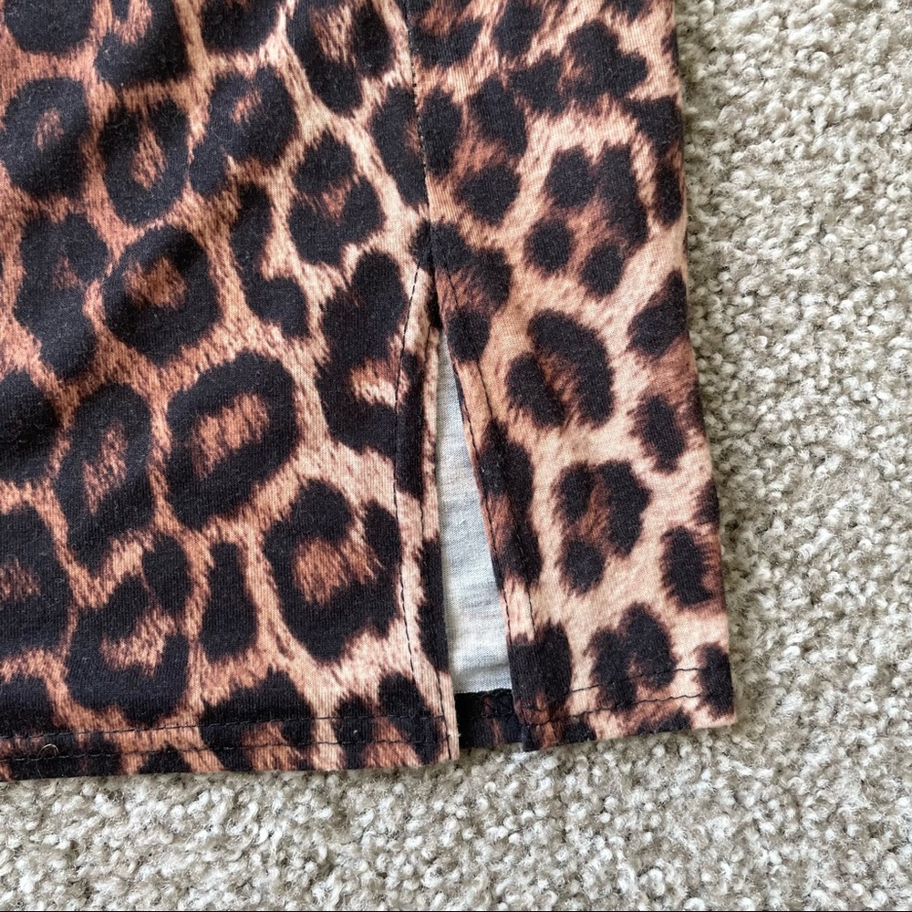 Cheetah Print Skirt - Picture 2 of 4
